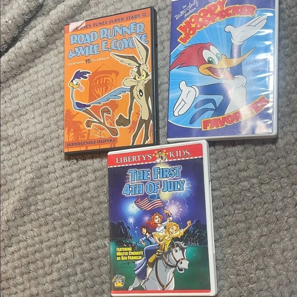 Roadrunner and Wile E coyote , Woody woodpecker‘s favorites , DVD bundle